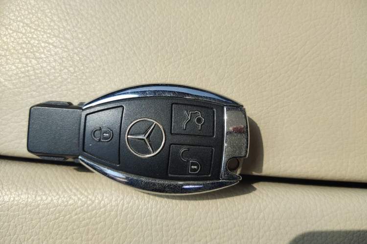 Used Mercedes-Benz GLE Coupe 2015 GLE 320 4MATIC Coupe SUV Vehicle Key