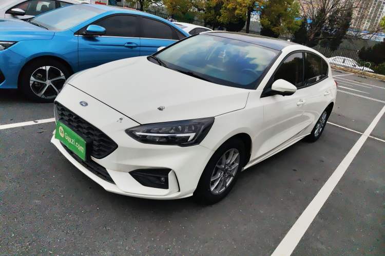 Used Ford Focus 2021 Hatchback EcoBoost 180 Automatic Titanium Edition