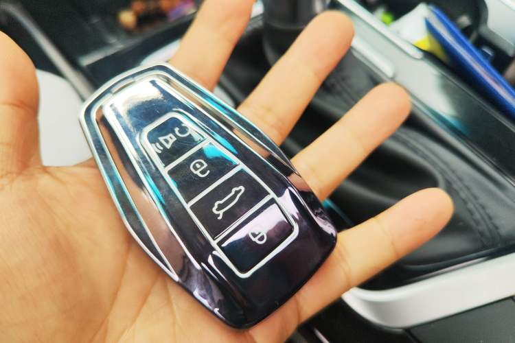 Used Geely Auto Emgrand GT 2020 Revised 1.8T Navigation Edition