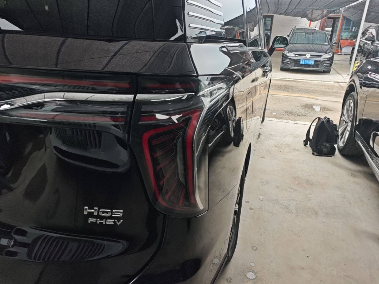 Hongqi HQ9 PHEV 2024 2.0T Four-Wheel Drive Business Edition — снимка 9