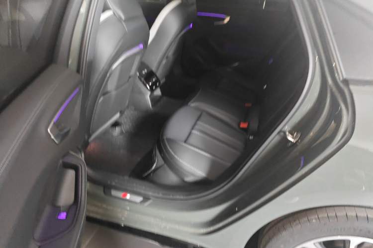 Used Audi A5L 2026 2.0T Sport
