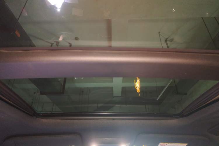 Used Lincoln MKC 2018 2.0T Two-Wheel Drive Deluxe Edition Headliner