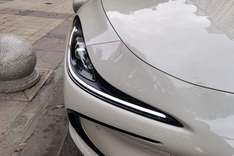 Used IM L6 2024 Max Long-Range Version Right Front Headlight