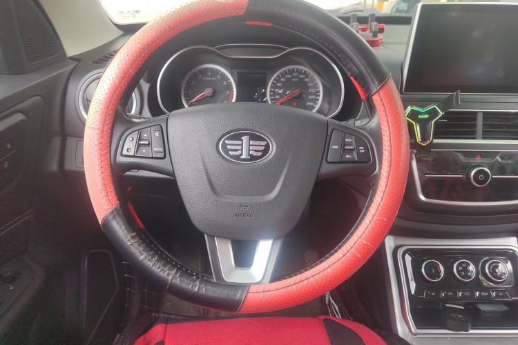 Used Bestune X40 2019 1.6L Manual Luxury Edition China VI