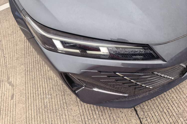 Used CHANGAN Eado 2024 1.5T GDI Automatic Flagship Edition Right Front Headlight