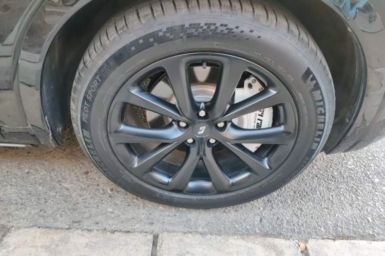 Used Li Auto ONE 2021 Extended-Range 6-Seater Version
