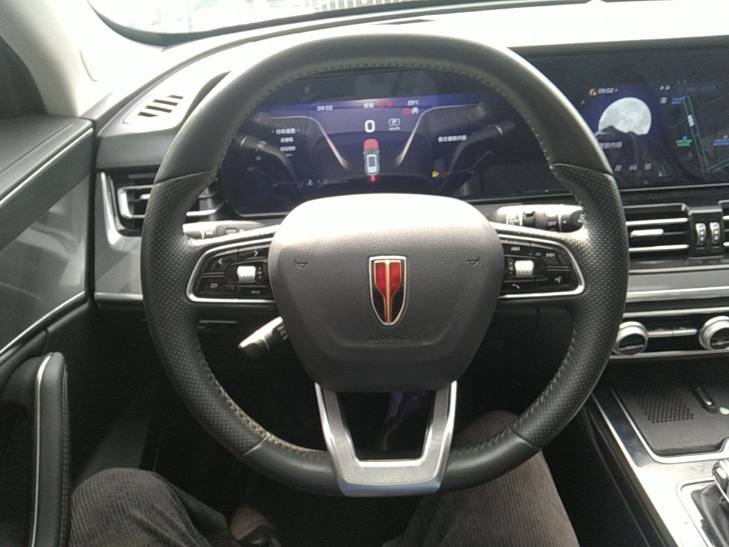 Hongqi HS5 2023 2.0T Qixiang Pro Edition — снимка 13