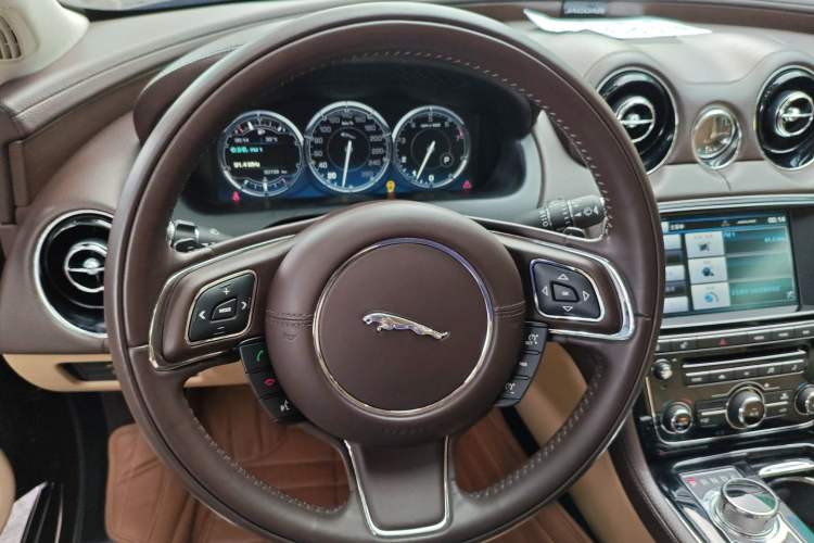 Used Jaguar XJ 2015 XJL 3.0 SC Elegant Business 80th Anniversary Limited Edition
