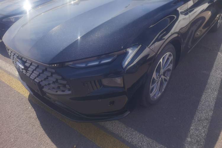 Used Ford Mondeo 2025 2.0T EcoBoost Ultimate Edition
