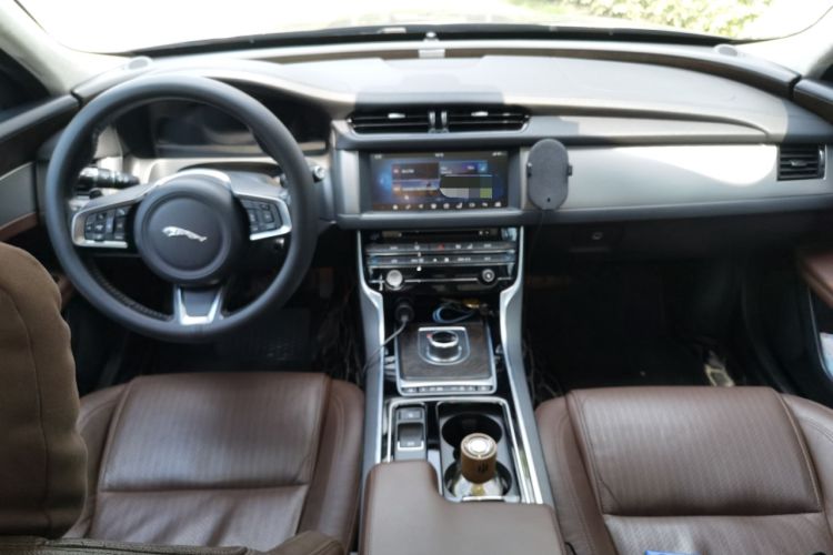 Used Jaguar XFL 2018 XFL 2.0T 250 PS Premium Edition