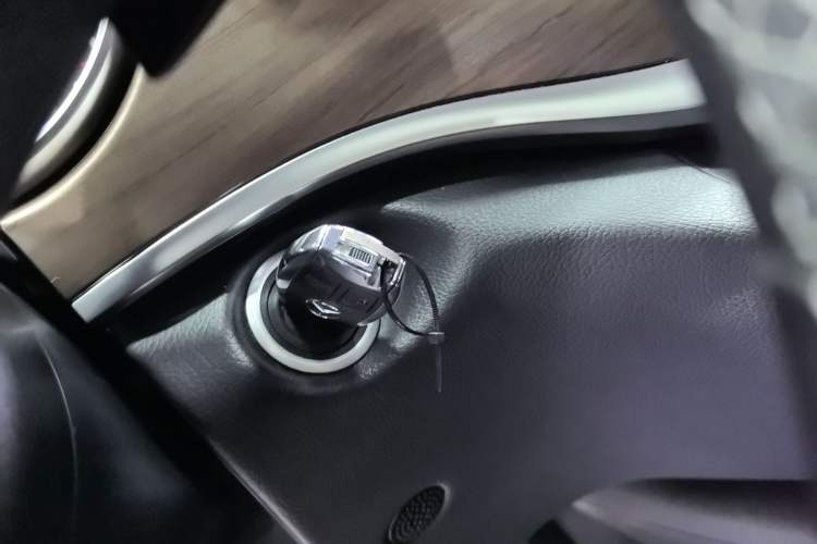 Used Mercedes-Benz V-Class 2020 V 260 L Long-wheelbase Luxury Edition