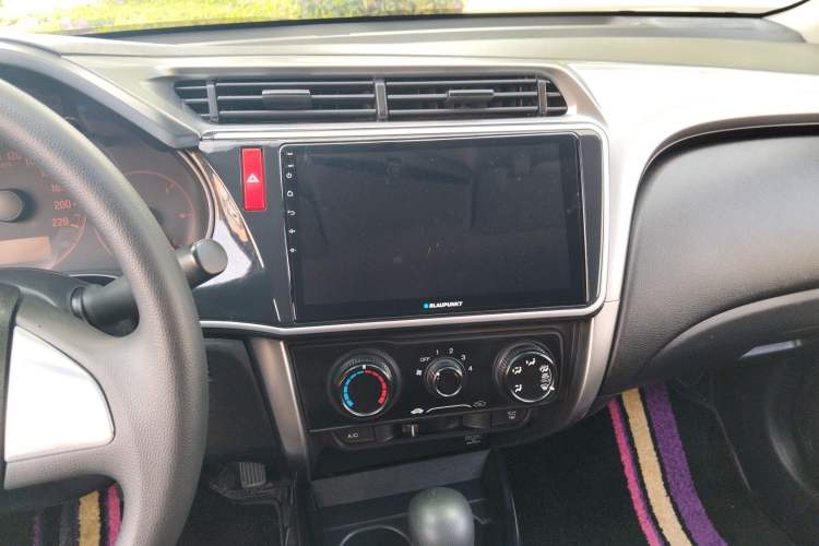 Used Honda City 2015 1.5L CVT Comfort Version
