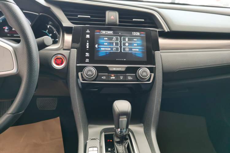 Used Honda Civic 2019 220TURBO CVT Dynamic Edition China VI Audio And AC Panel