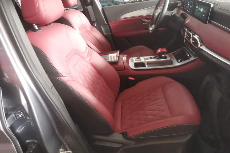 Used JETOUR X70 PLUS 2024 Champion Edition 1.5T DCT Champion PRO 7-Seater
