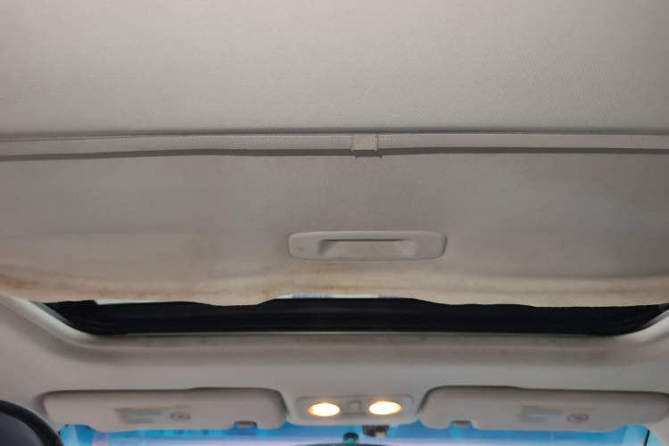 Used GAC Trumpchi GA5 2013 2.0L Automatic Elite Edition