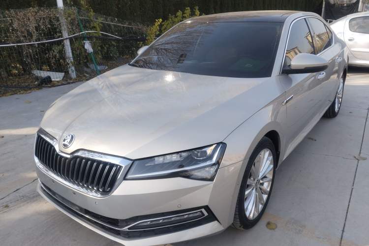 Used Skoda Superb 2019 Facelifted TSI280 DSG Comfort Edition