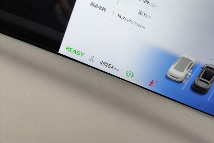 Used Avatr 11 2023 Harmony 90-degree Rear-wheel Drive Business Edition Odometer Close Up