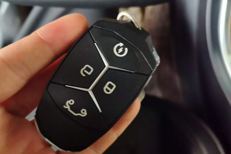 Used Lynk & Co 01 2017 2.0T Two-Wheel Drive Pro Edition
