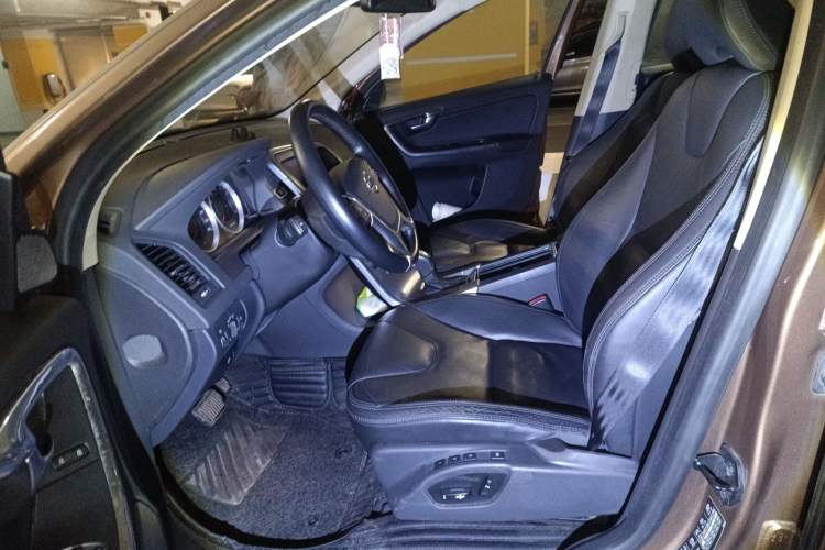 Used Volvo XC60 2013 T5 Comfort Edition