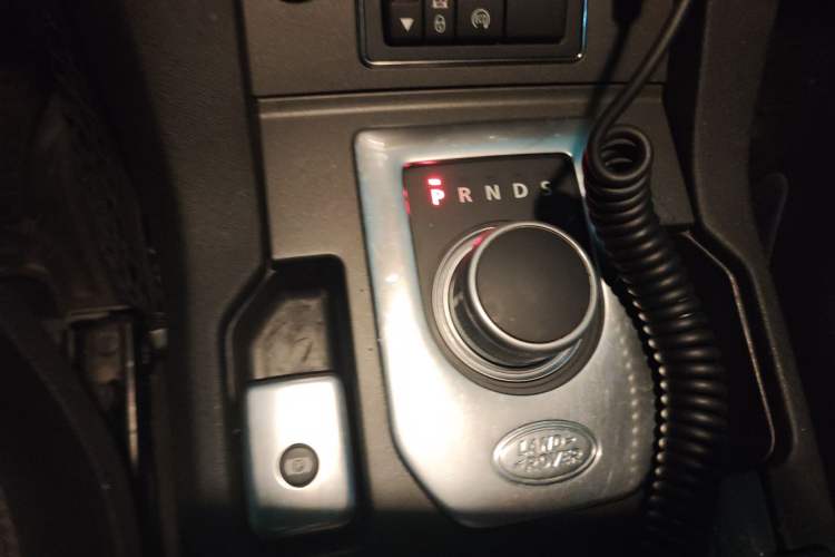 Used Land Rover Discovery 2016 3.0 SC Obsidian Black Heritage Edition SE