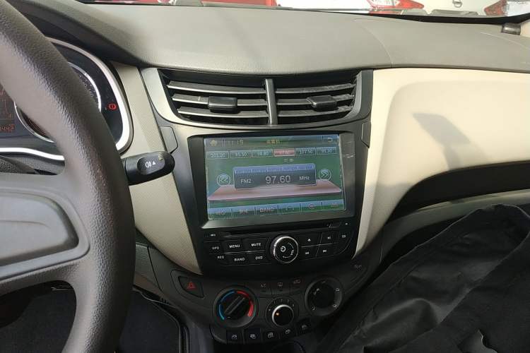 Used Chevrolet Sail 2015 Sail 3 1.3L AMT Ideal Edition