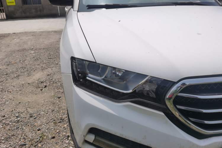 Used Haval H6 Coupe 2015 Blue Label 2.0T Manual Two-Wheel-Drive Elite Model
