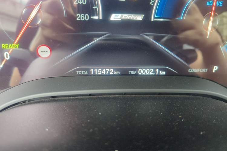 Used BMW 5 Series New Energy 2019 530Le Pioneer Edition Odometer Close Up