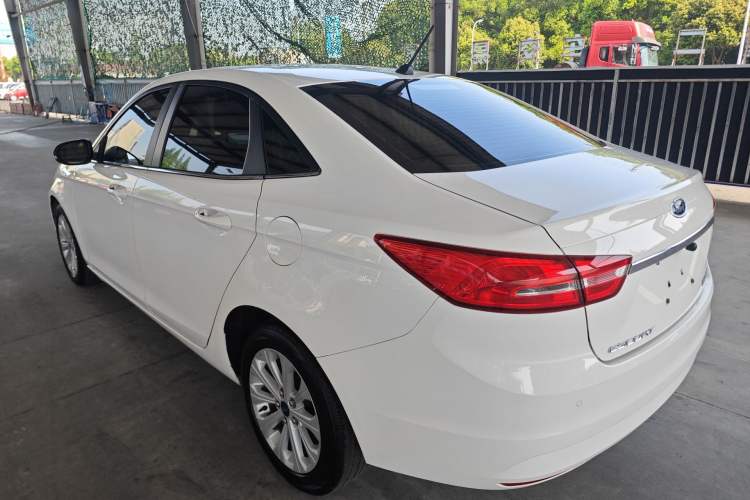 Used Ford Escort 2017 Happiness Edition 1.5L Automatic Fashion Version