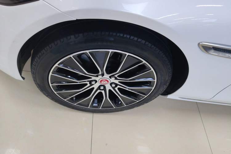 Used Jaguar XEL 2020 2.0T 200 PS S Advanced Elegance Edition
