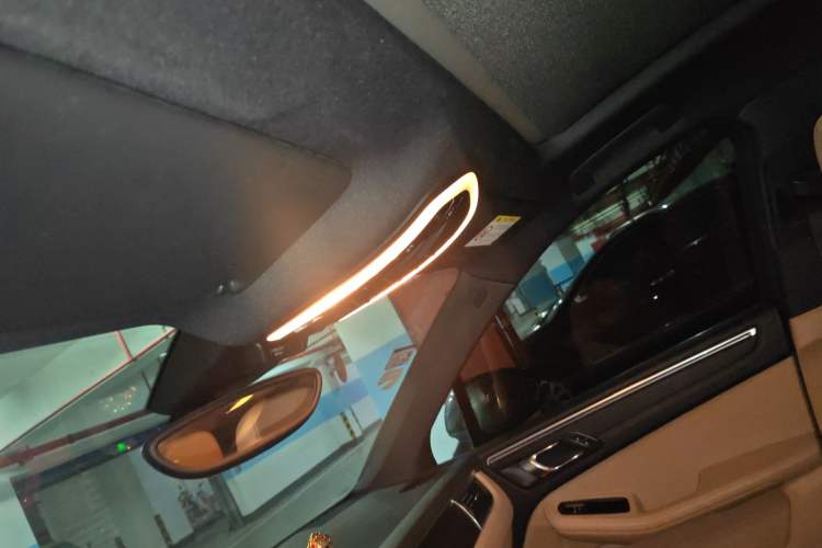 Used Porsche Macan 2016 Macan 2.0T
