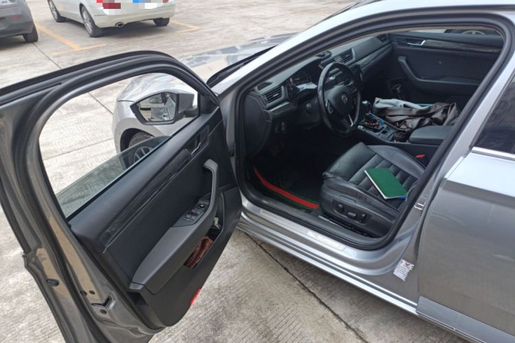 Used Skoda Superb 2016 TSI330 DSG Smart Drive Edition
