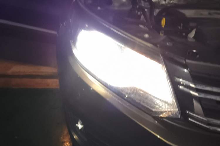 Used Volkswagen Tiguan L 2015 1.8TSI Automatic Two-Wheel Drive Luxury Model
