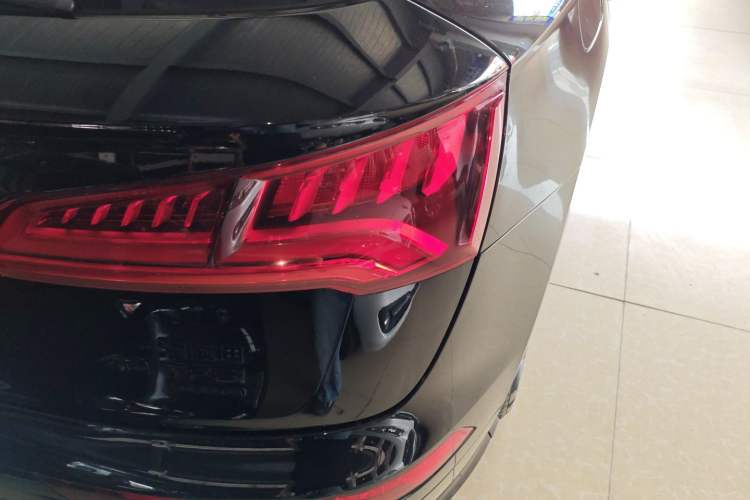 Used Audi Q5L 2018 40 TFSI Prestige Fashion Edition China VI