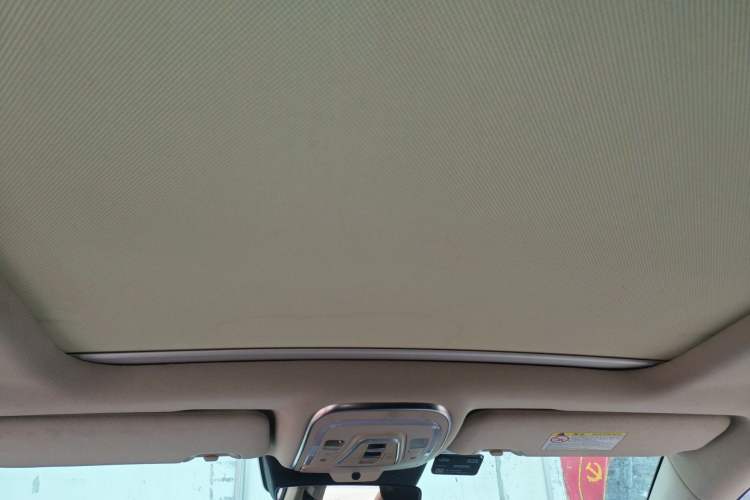 Used BYD Tang 2018 2.0T Automatic Smart Connect Prestige 7-Seater China V Standard