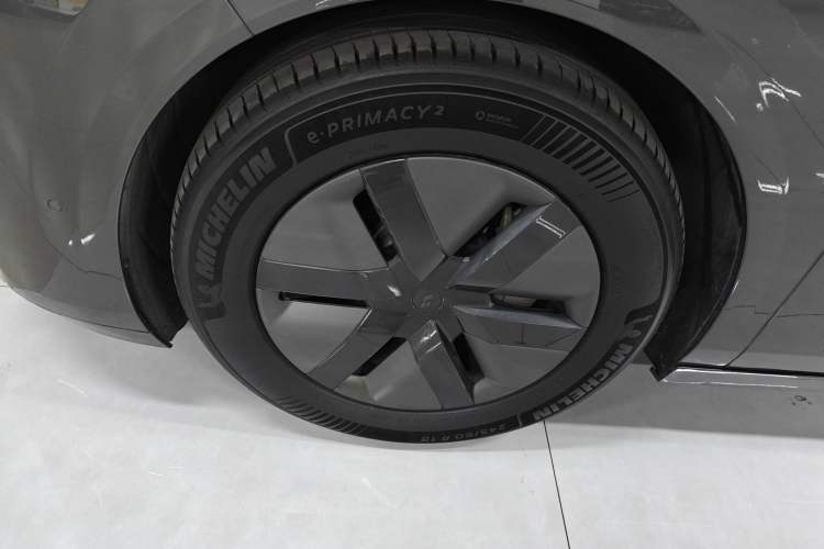 Used Li Auto MEGA 2024 Ultra Model