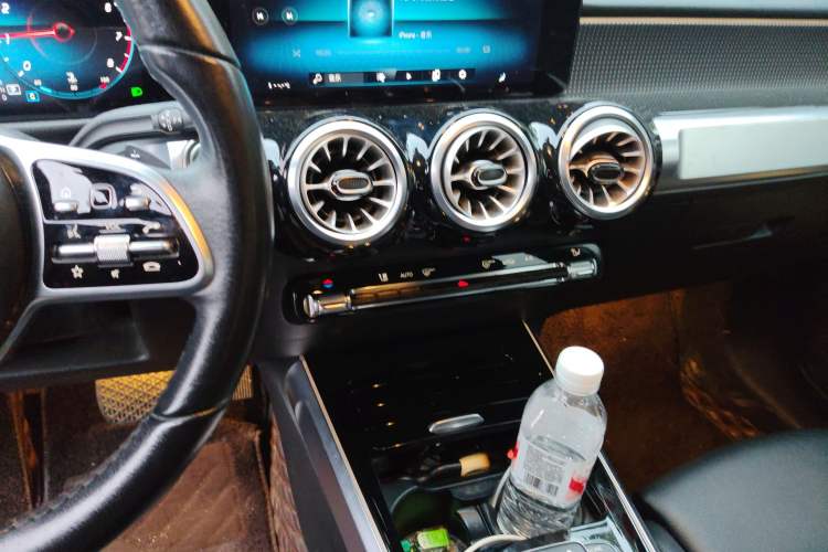 Used Mercedes-Benz GLB 2023 GLB 220 Fashion Model