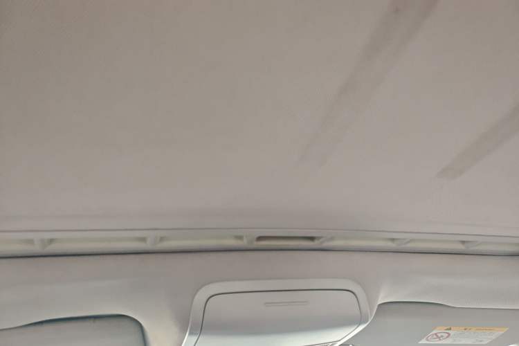 Used Volkswagen Sagitar 2017 1.6L Automatic Comfort Model Headliner