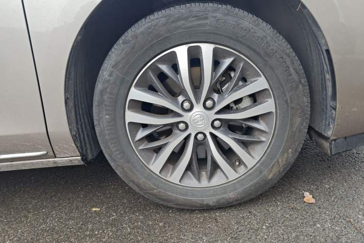 Used Buick GL8 2023 ES Lu Zun Deluxe Model