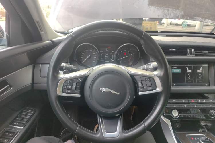 Used Jaguar XFL 2018 XFL 2.0T 200PS Elite Edition