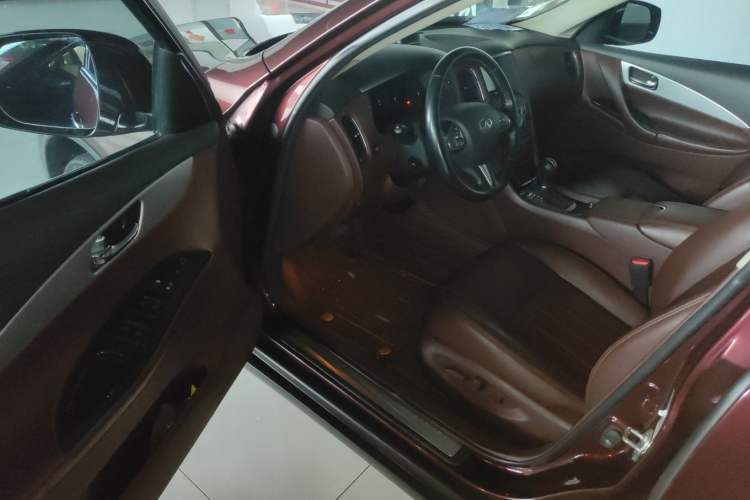 Used Infiniti QX50 2015 2.5L Enjoyment Edition Driver Seat