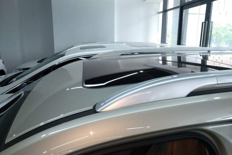 Used Tank 500 New Energy 2024 Hi4-T Roof