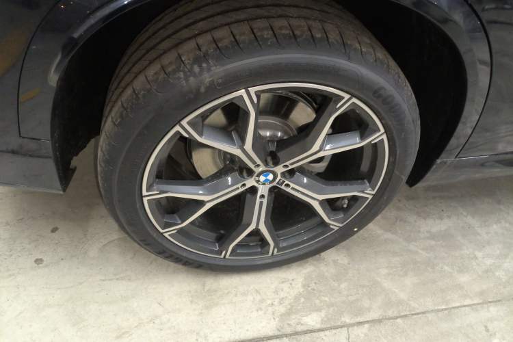 Used BMW X5 2026 Model, xDrive 30Li Prestige M Sport Night Package
