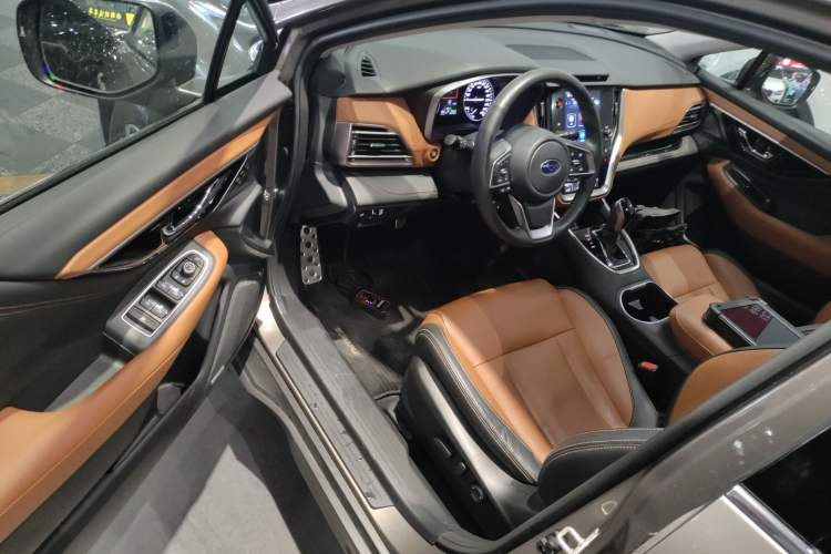 Used Subaru Outback 2021 2.5i Flagship Edition EyeSight