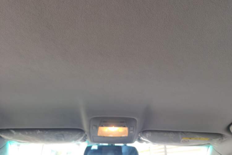 Used Toyota Crown 2010 2.5L Royal Leather Navigation Edition
