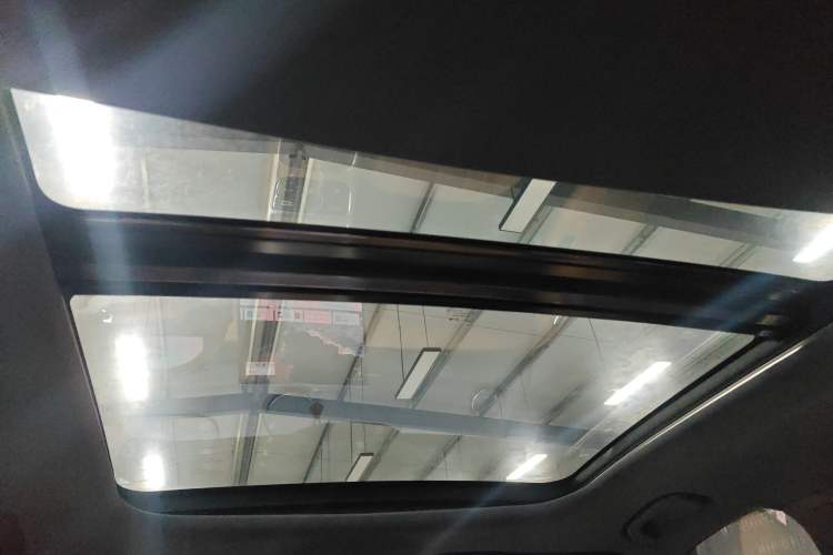 Used Geely Galaxy Galaxy Xingjian 7 EM-i 2025 120km Exploration+ Version