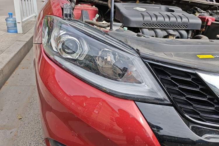 Used Nissan Tiida 2021 1.6L CVT Smart Drive Edition Right Front Headlight