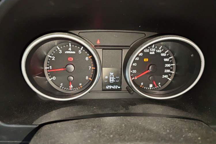 Used Haval H6 2011 2.0L Manual Two-Wheel Drive Elite Version
