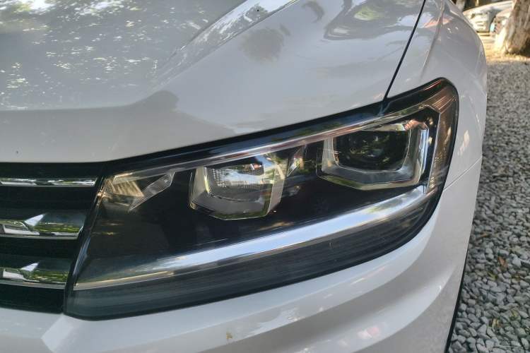 Used Volkswagen Tiguan L 2020 330TSI Automatic Two-Wheel Drive Luxury Edition China VI Standard