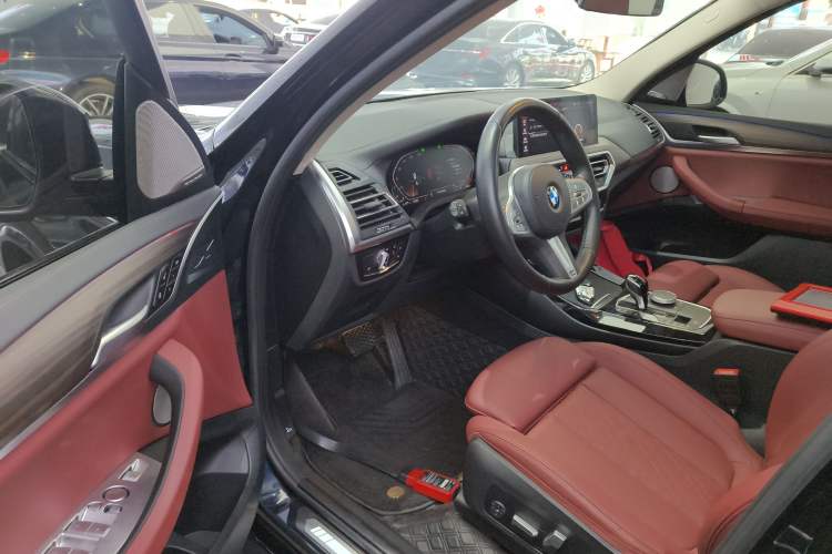 Used BMW X3 2022 Second Facelift xDrive30i Leading Edition M Night Sky Package