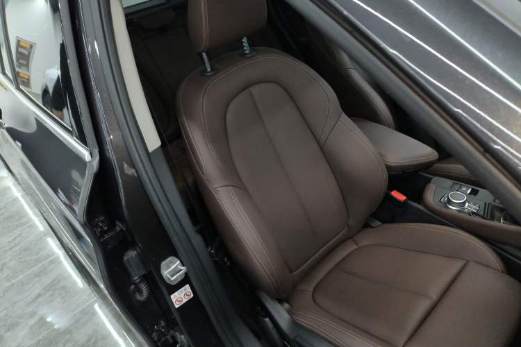 Used BMW X1 2021 sDrive25Li Leading Model